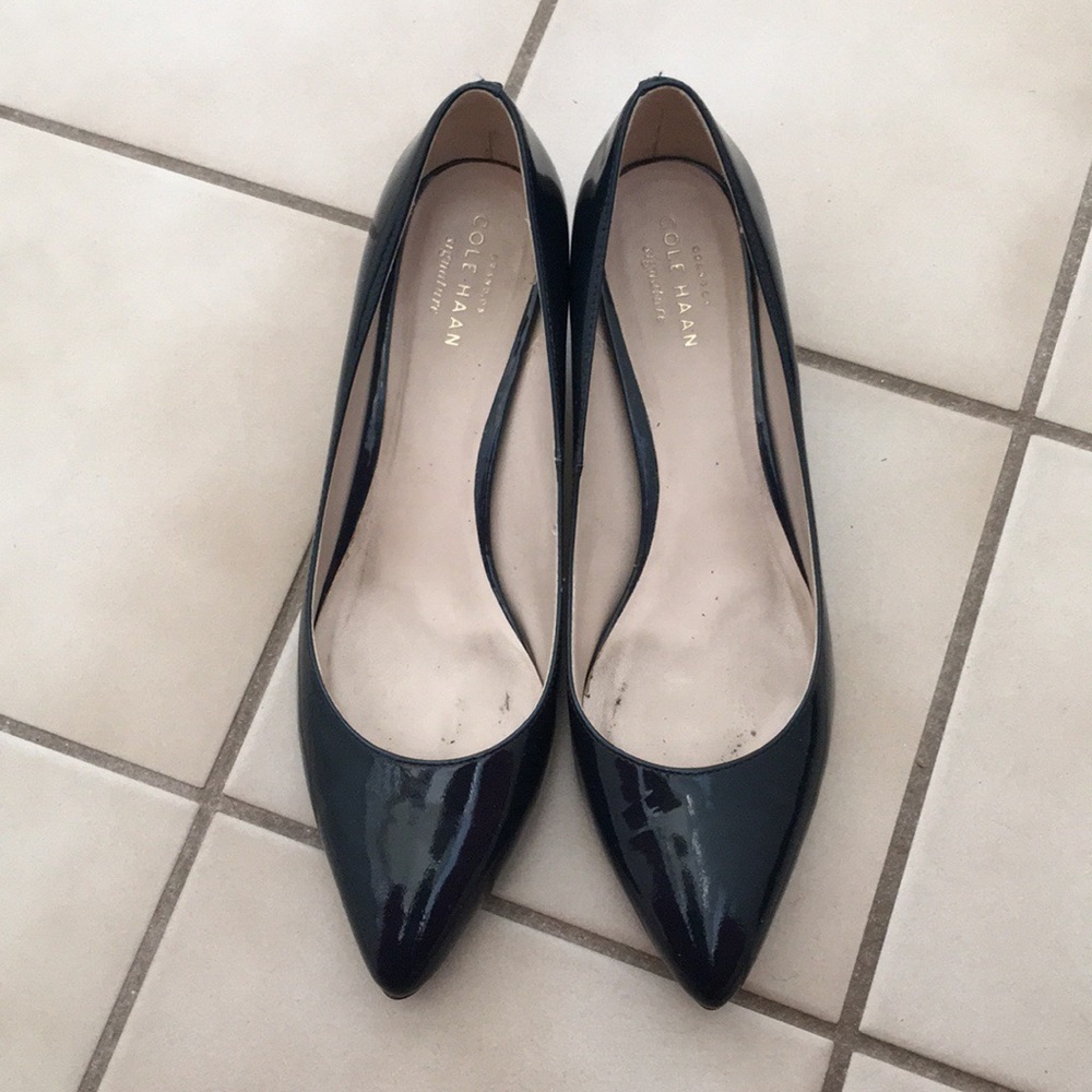 ✅ Cole Haan Pointed Pumps Dark Navy 7M